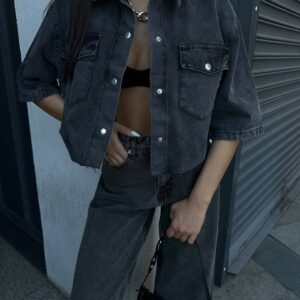 short sleeve black jeans