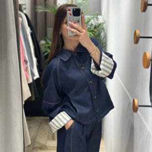 Alternative view of Jeans set